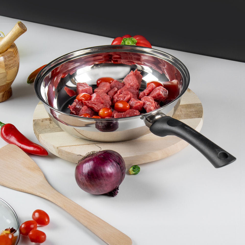 Lustro Stainless Steel Frying Pan with Lid